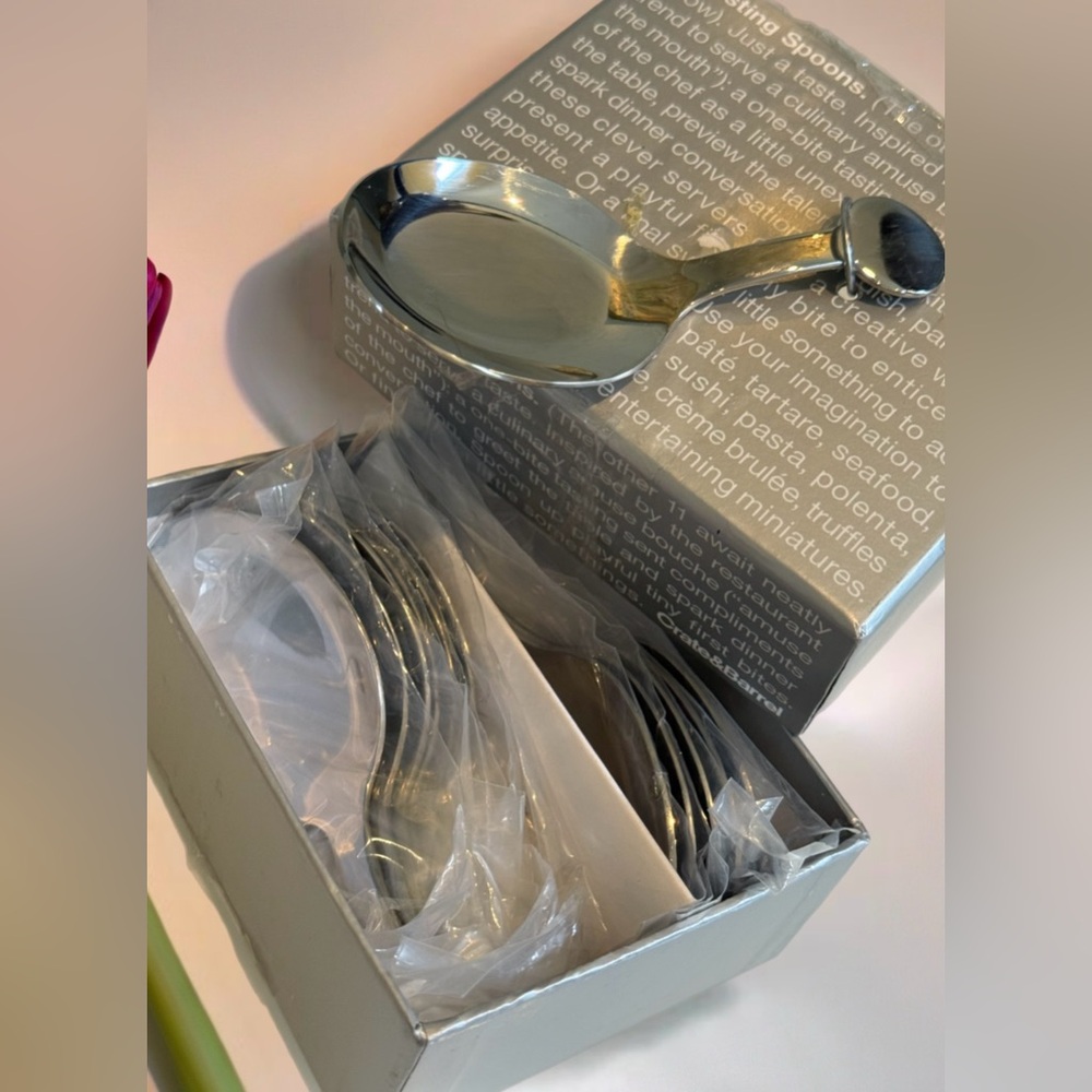 Fortessa Tea Caddy Spoons. Set Of 12 Fine Stainless brand new with box